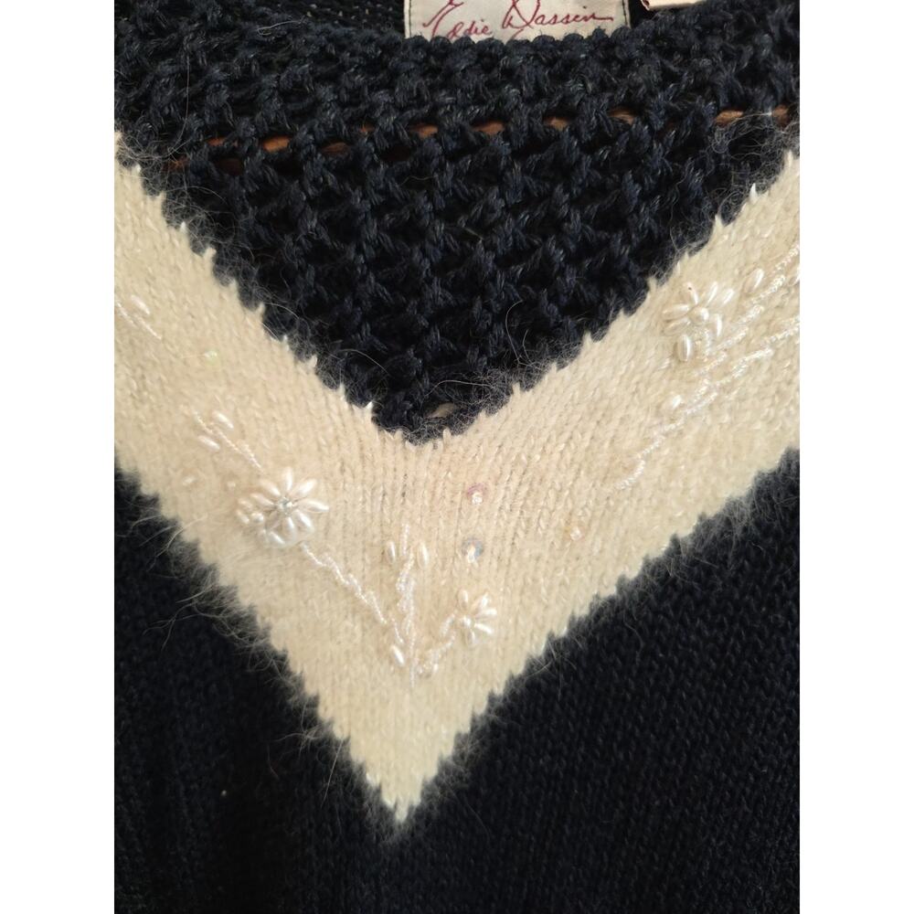 Vintage Eddie Dassin Black White Floral Pearl Embroidered Knit Sweater Medium - Picture 5 of 9